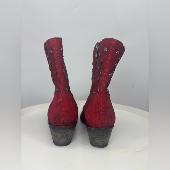 NWOB Corral Red Suede Studded Booties 6.5 - Picture 4 of 8